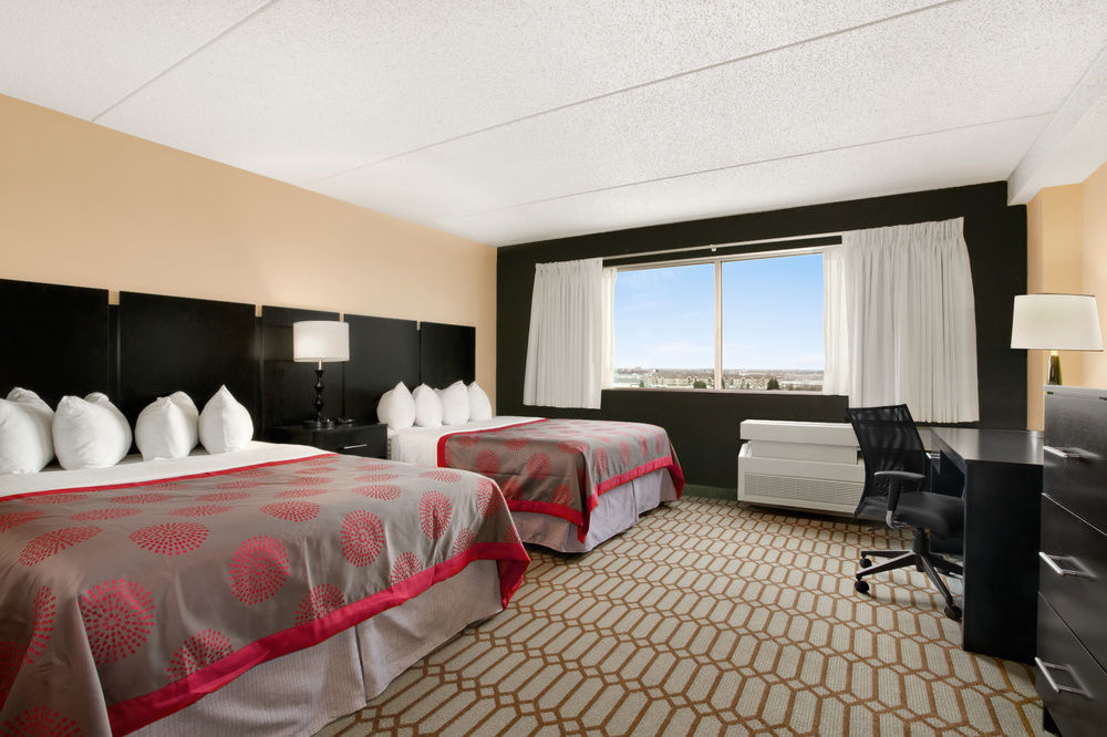 Delta Hotels by Marriott Fargo Exteriör bild